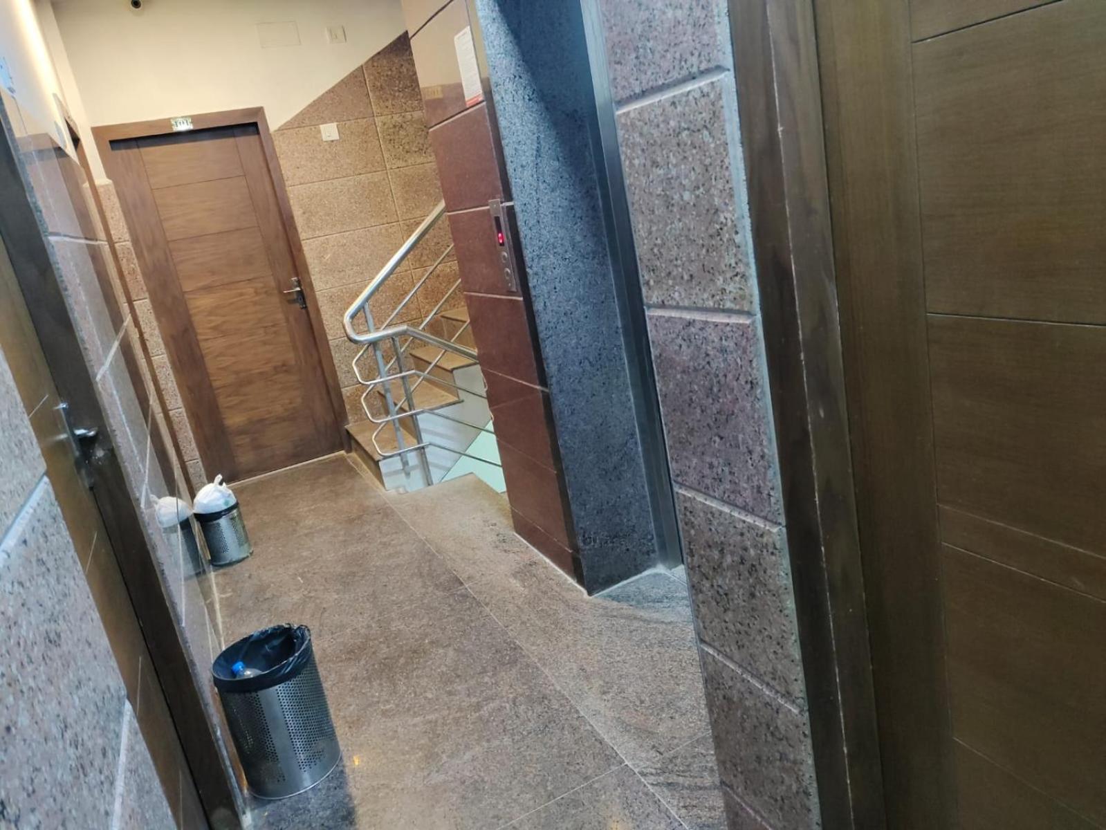Hotel Khaleej Residency Near U S Embassy Chennai Esterno foto